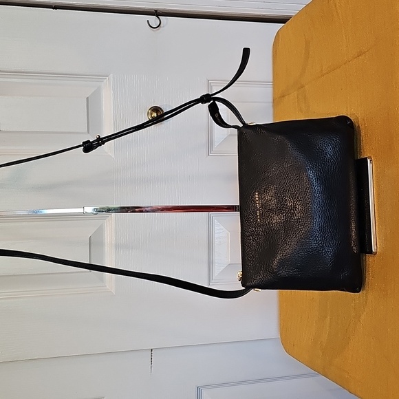 Marc Jacobs Pebbled Leather Crossbody W/COA MSRP $350 - Picture 2 of 16
